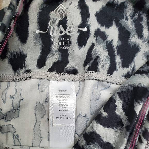 Rise by lularoe leggings - Picture 4 of 4